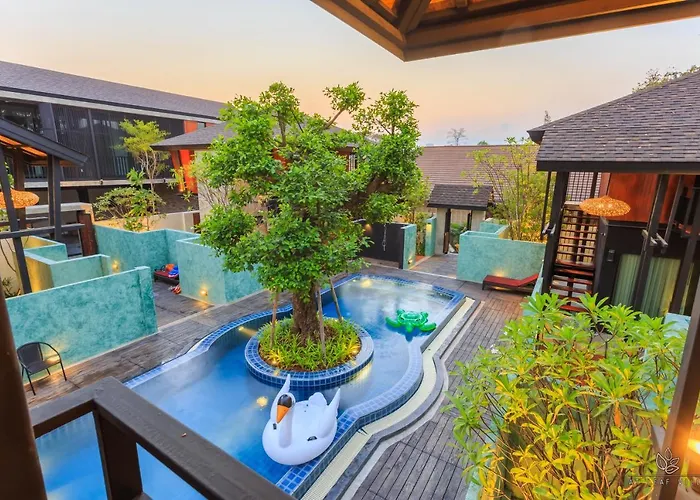 At Leaf Villa